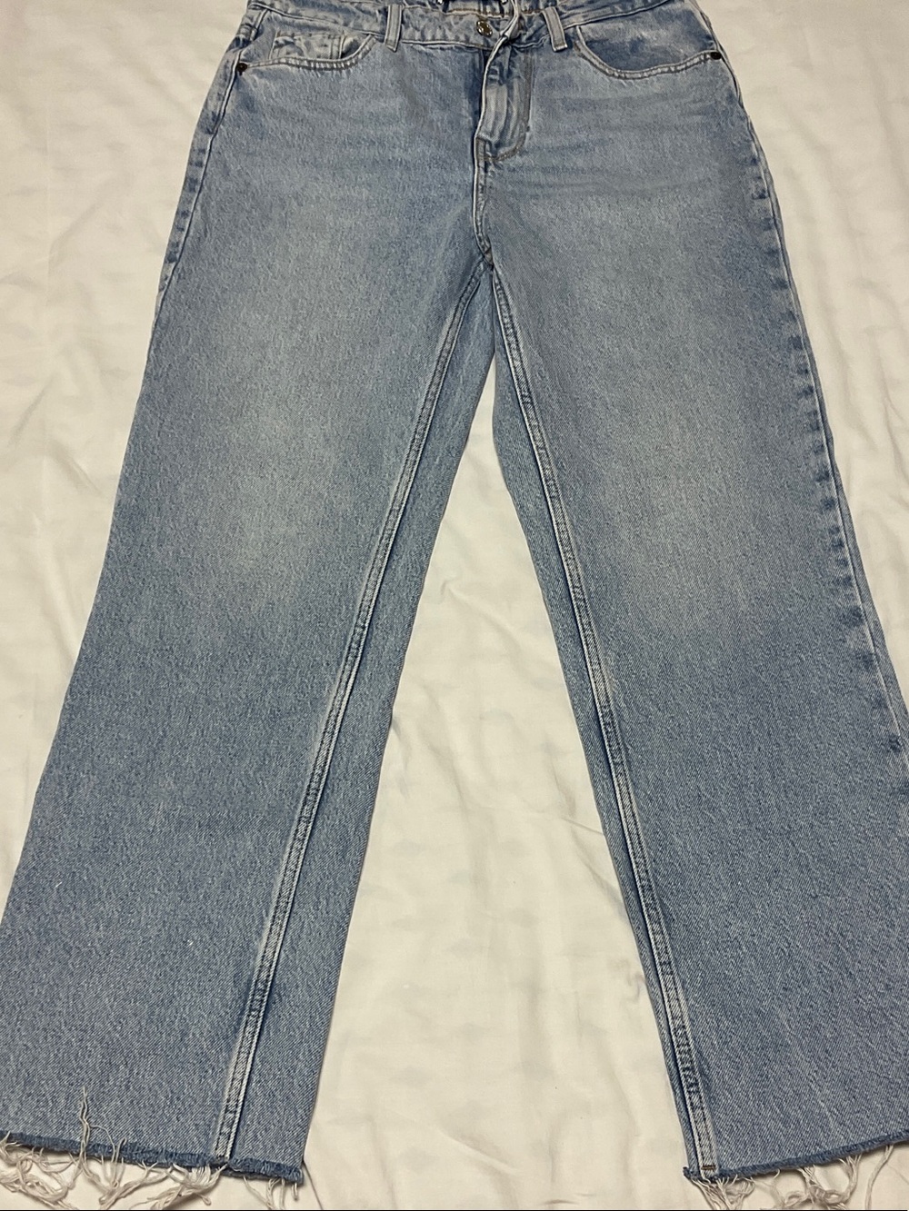 Women’s ZARA Light-Washed High-Rise Classic Five Pocket Design Jeans